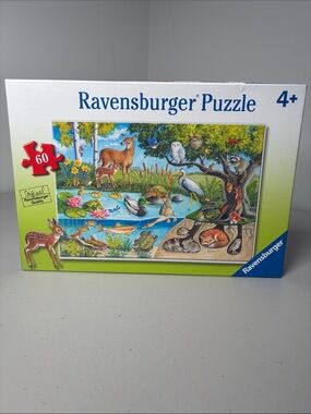 Ravensburger Bird & Woodland Animals Puzzle - Green White Blue Artwork